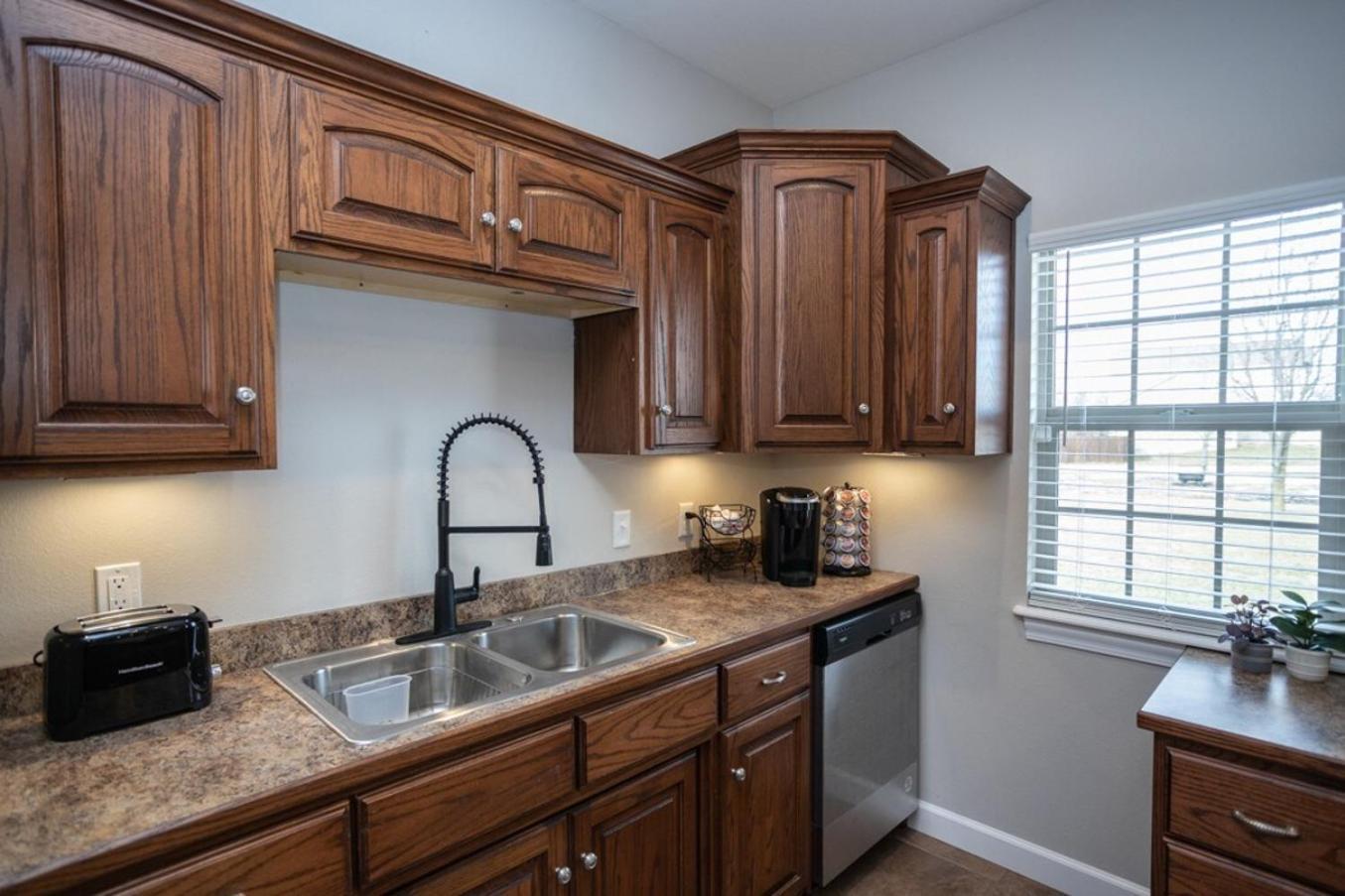 Tiny Home With Hot Tub Near Ft Leonard Wood! Waynesville ภายนอก รูปภาพ