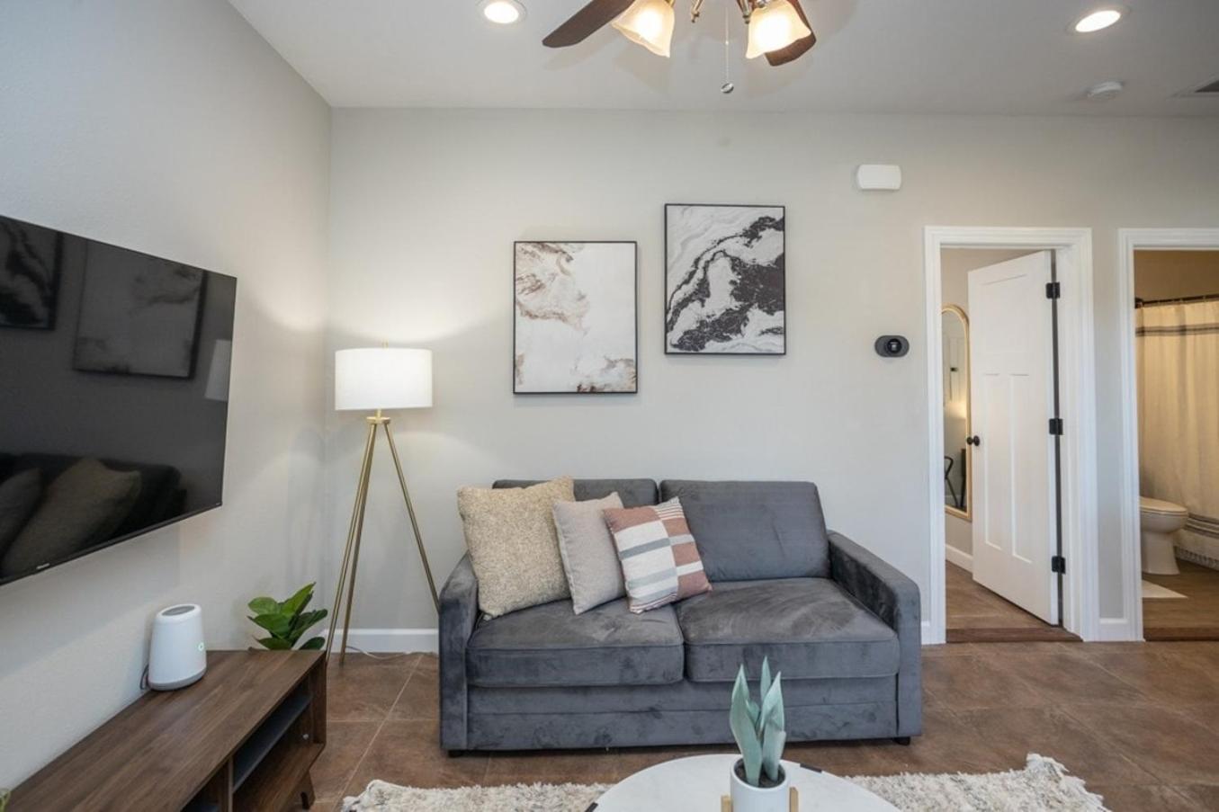 Tiny Home With Hot Tub Near Ft Leonard Wood! Waynesville ภายนอก รูปภาพ